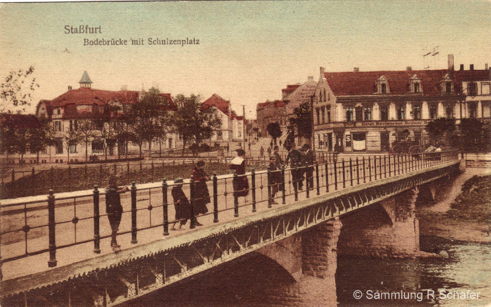 Bodebrücke mit Schulzenplatz um 1910